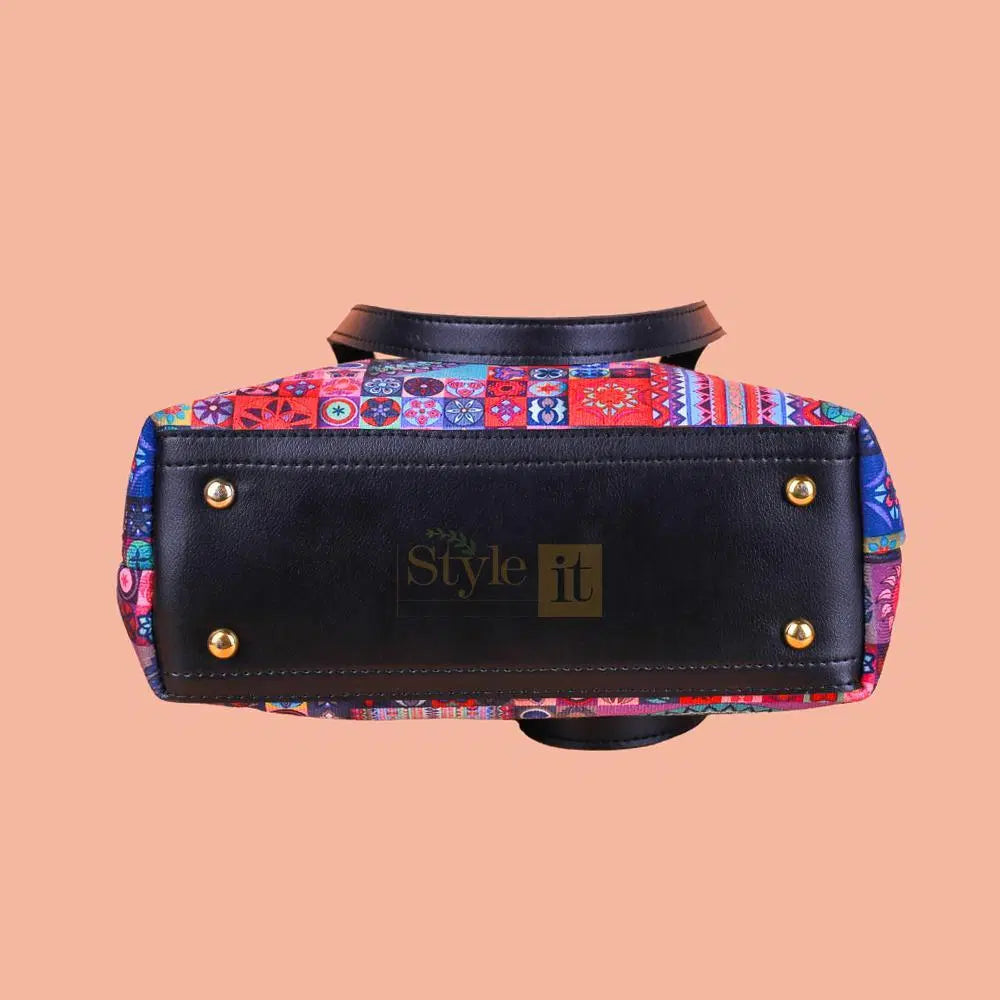 Printed Shoulder Bag